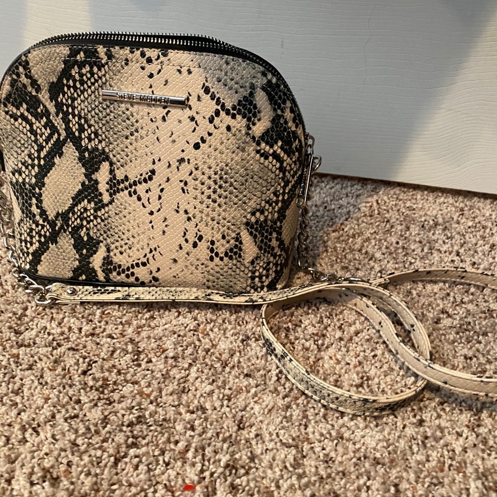 Steve Madden crossbody